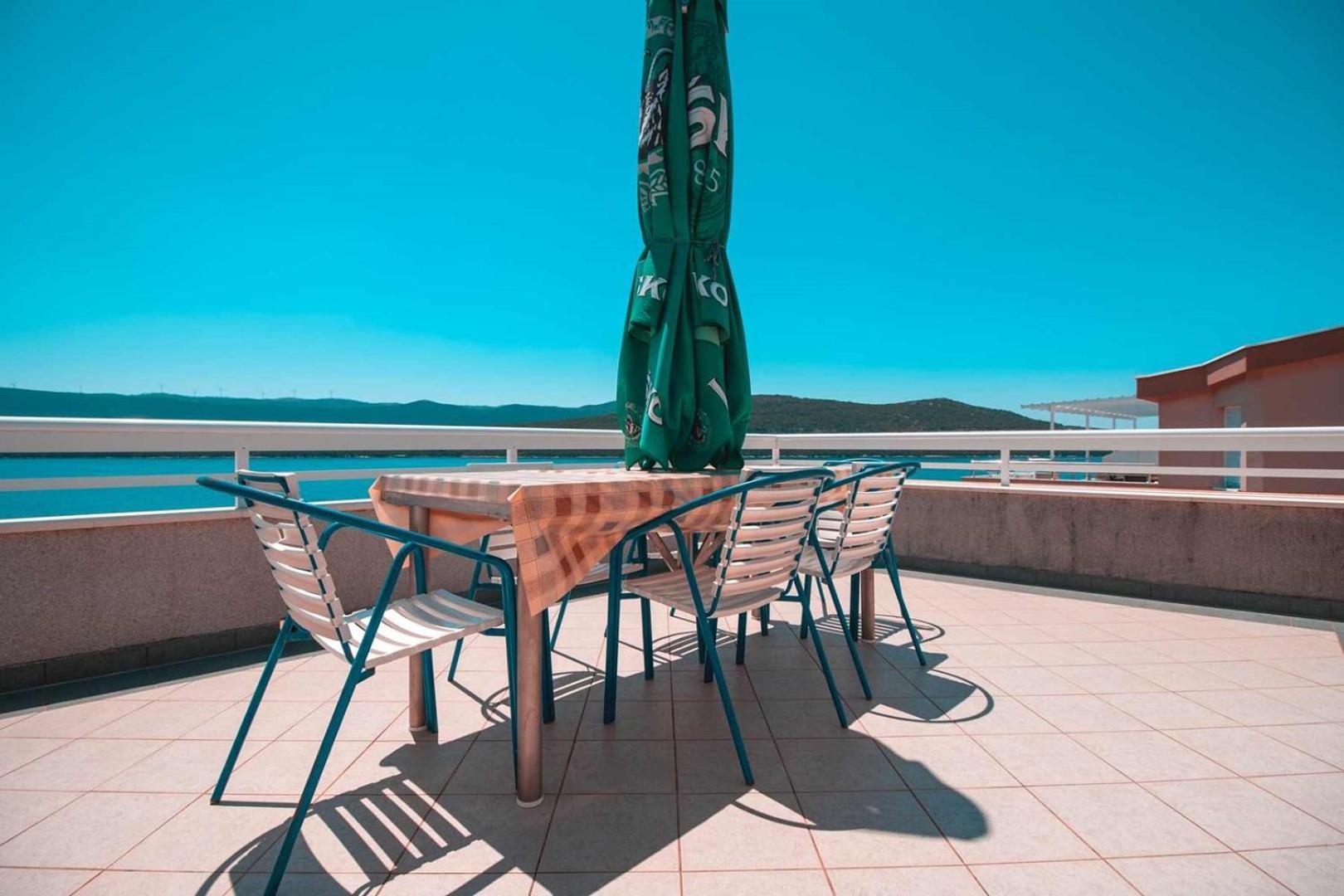 Villa Raguz Sa Privatnom Plazom I Garazom Неум Экстерьер фото