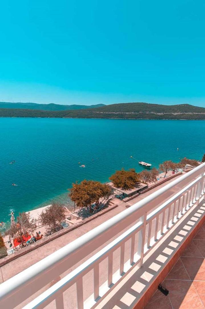 Villa Raguz Sa Privatnom Plazom I Garazom Неум Экстерьер фото